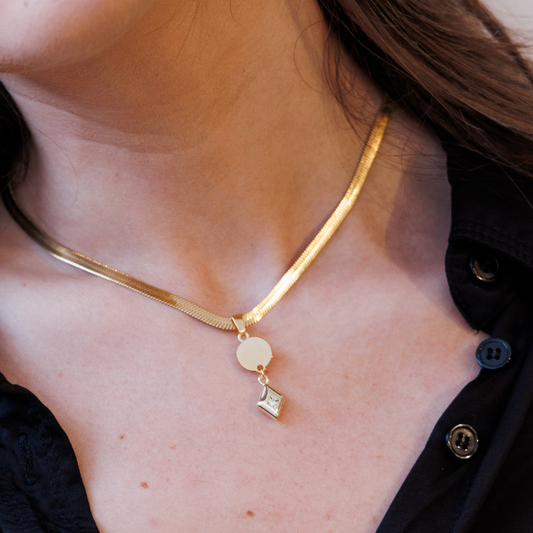 Versailles Gold Necklace
